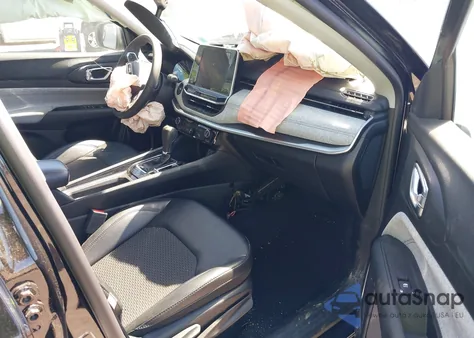 2022 Jeep Compass Latitude 4X4 z USA, uszkodzony, nr VIN 3C4NJDBB4NT151989